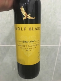 Rượu Vang Úc Wolf Blass Yellow Label Tphcm