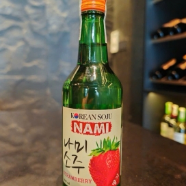 Rượu Soju Hàn Quốc Vị Dâu - Thùng 20 Chai