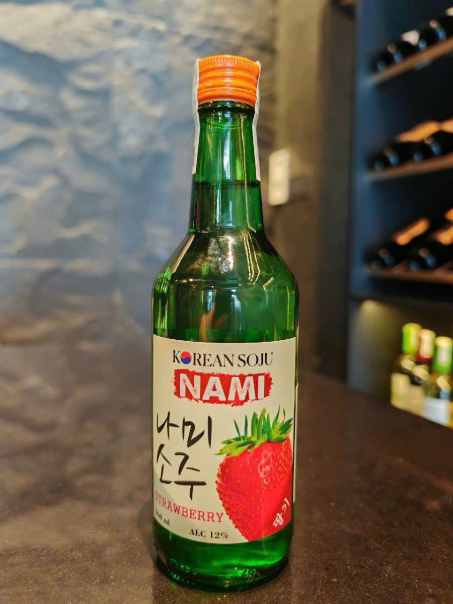 Rượu Soju Hàn Quốc Vị Dâu - Thùng 20 Chai